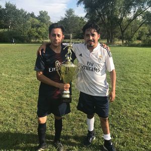 Meet your Posher, Luis